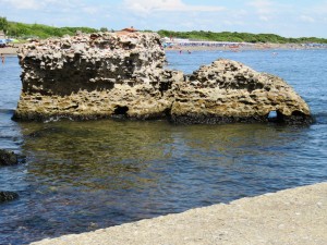 Pila at Portus Coasanus (Ansedonia) (photo A. de Graauw, 2015)